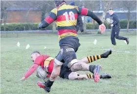  ??  ?? Scoring spree Callum Simpson continued his fine form for EK with another try