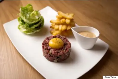  ??  ?? Steak Tartar