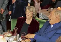  ??  ?? Dame Maggie Smith and Sir Ian Mckellen