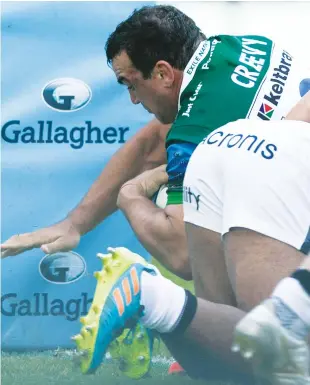  ?? ?? Still strong: Agustin Creevy has scored a try in each of Irish’s last three matches. Inset, Declan Kidney