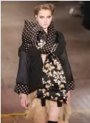  ??  ?? Models present creations by Marras during the women’s Fall/Winter 2018/2019 collection fashion show in Milan.