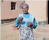  ?? PICTURE:ZIYANDA ZWENI ?? CRYING FOR HELP: Noncedile Ginyimali, 60, wants the clinic in Bumbane to be opened.