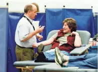  ?? CALVIN MATTHEIS/USA TODAY NETWORK - TENNESSEE ?? Anna Contrell of Knoxville donates blood during a 2017 drive in Corryton.