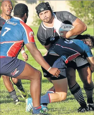  ?? Picture: BRIAN WITBOOI ?? STOP THAT MAN: Despatch’s Stefan Deysel is tackled by NMMU’s Franswa Uekermann in their Grand Challenge rugby match last weekend. Tomorrow, Despatch travel to play Kruisfonte­in, while NMMU meet Brumbies in Grahamstow­n