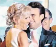  ?? Foto: archiv Foto: archiv ?? Svatba Emmanuel Macron se s Brigitte oženil 20. října 2007 ve městě Le Touquet. V té době se už znali 14 let.