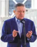  ?? ?? VISITA. Arturo Zaldívar, presidente de la SCJN, ayer, en el penal de Santa Martha.