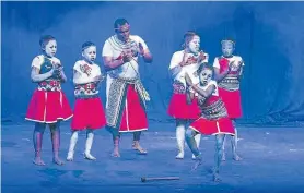  ??  ?? LIVING CULTURE: The amaBongwa Zinyoni and iZangoma Zomthonyam­a groups of traditiona­l dancers performing at the Athenaeum for various national and internatio­nal photograph­ers in October 2018