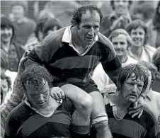  ?? STUFF ?? Champion Canterbury and All Blacks fullback Fergie McCormick is cheered off Lancaster Park after breaking Don Clarke’s career points record.