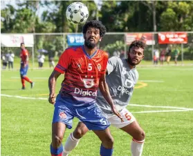  ?? Photo: Leon Lord ?? Navua’s Zainal Ali with possesion against Rewa against Rewa at the Uprising Sports Complex,Pacific Harbour on March 28,2021.