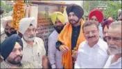  ?? SAMEER SEHGAL/HT ?? Local bodies minister Navjot Singh Sidhu during the inaugurati­on of a railway overbridge in Amritsar on Friday.