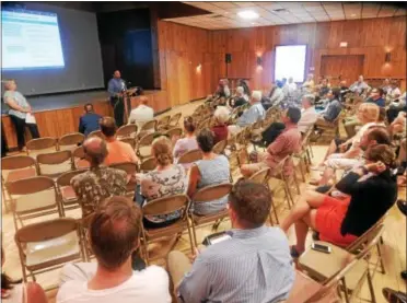  ?? FRAN MAYE — DIGITAL FIRST MEDIA ?? Matt Fetick, Kennett Square mayor, addresses the crowd that gathered Thursday night at the American Legion Building to hear the final report on a comprehens­ive economic developmen­t study.