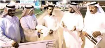  ??  ?? المشاركون في البرنامج.