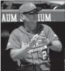  ?? Arkansas Democrat-gazette/
WILLIAM MOORE ?? Arkansas Coach Dave Van Horn is familiar with Waco, Texas, where the Razorbacks will play in the NCAA Tournament Super Regional today. Van Horn played at McLennan Junior College in Waco before signing with Arkansas in 1982.