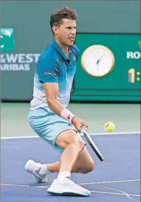  ?? / J. M. (EFE) ?? Thiem, durante la final en Indian Wells contra Federer.