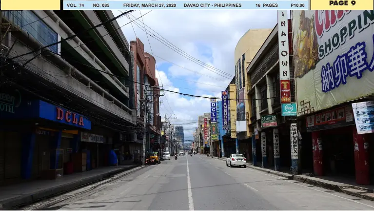  ?? BING GONZALES ?? Chinatown along Ramon Magsaysay Avenue, one of the busiest streets in the city, becomes a virtual ghost town as the city is under community quarantine for almost two weeks now, amid the COVID-19 threat.