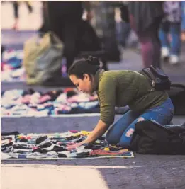  ?? JOSÉ CORDERO ?? Al parecer, el grueso de los empleos que han desapareci­do en el último año son del sector informal.