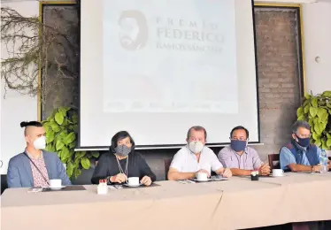  ?? FOTOS: MARTÍN MARTÍNEZ ?? En rueda
de prensa se informó de los pormenores del premio “Federico Ramos Sánchez”