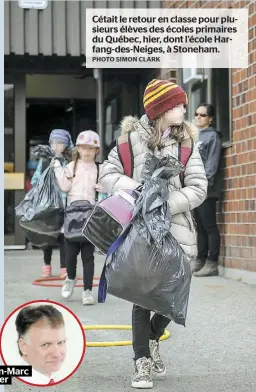  ?? PHOTO SIMON CLARK ?? Jean-Marc Léger
Cétait le retour en classe pour plusieurs élèves des écoles primaires du Québec, hier, dont l’école Harfang-des-Neiges, à Stoneham.