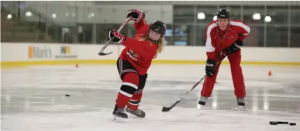  ?? SUPPLIED ?? Ryan Smyth, Ottawa Senators Hockey Programs head of hockey developmen­t, is one of many exceptiona­lly-trained staff members who provide top-notch training to campers at Sensplex hockey camps.