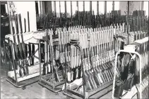  ?? Hearst Connecticu­t Media file photo ?? Rifles at U.S. Repeating Arms in 1986.
