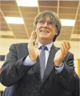  ?? David Borrat / Efe ?? Puigdemont, durante un acto político en Latour-Bas-Elne (Francia).