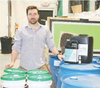  ?? SHANTAL ZOTO, URBA MEDIA ?? Brandon Carbol, of Weatherski­n Coatings, has created an eco-friendly product.