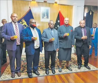  ?? Picture: RNZ Pacific/Melvin Levongo ?? PNG Prime Minister James Marape with the Governor General, Bob Dadae, and part of his reshuffled Cabinet.