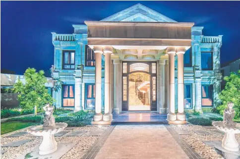  ??  ?? Villa Verona at 1-3 Queen Guineveres Place, Sovereign Island, is stunning inside and out, with a grand double-door entry, sweeping