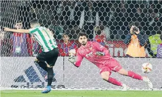  ?? Julio Muñoz / EFE ?? El Betis i el València van disputar la final de l’última edició de la Copa del Rei