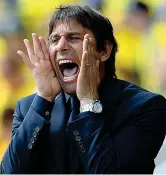  ??  ?? Carico Antonio Conte, c.t. azzurro dal 19 agosto 2014. Finito l’Europeo andrà ad allenare il Chelsea (Ansa)