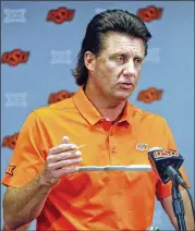  ?? NATE BILLINGS / ASSOCIATED PRESS ?? Oklahoma State coach Mike Gundy believes the defense is getting stronger by facing the Cowboys’ high-powered offense every day in practice.