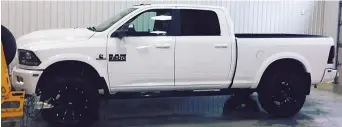  ?? – Gracieuset­é ?? Le camion Dodge Ram avait été dérobé plus tôt en journée à Grand-Sault.