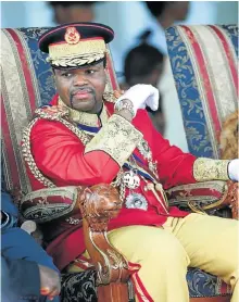  ?? Picture: VELI NHLAPO ?? UNEASY LIES THE HEAD: Swaziland’s King Mswati rules over a country beset by economic and political turmoil