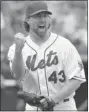  ?? The Canadian Press file photo ?? The Toronto Blue Jays have a deal in place to acquire
pitcher R.A. Dickey.