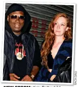  ?? D I R G K C A B ?? NEW STORM: Kate Rothschild steps out with Jay Electronic­a in 2015