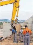  ?? FOTO: COLOURBOX ?? Vor Unfallgefa­hren auf Baustellen wird gewarnt.