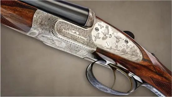  ??  ?? Le Supreme de Luxe, fusil signature d’A. A. Brown. Un calibre 20 finement décoré.