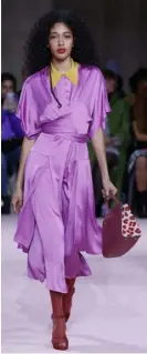  ??  ?? PURPLE silky dress.