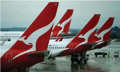  ?? ?? Qantas has apologised after hundreds of passengers were left stranded in Dallas airport. Photograph: Phil Noble/Reuters