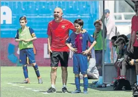  ?? FOTOS: LALIGA ?? Marc Serra, técnico del Alevín A del Barça, confía en el talento de sus jugadores