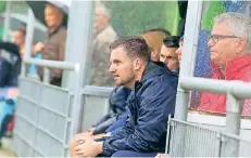  ?? RP-FOTO: KÖHLEN ?? Felix Müller sitzt jetzt auf der Trainerban­k der SpVg. 05/06.