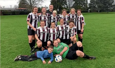  ?? SUPPLIED ?? Matamata Swifts Ladies team, after their their 3-2 win against Waikato Unicol in Hamilton.