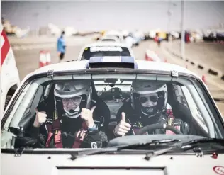  ??  ?? Right: Amy Lerner (driver) and Sara Bossaert (co-driver)
of Team #202 AL Rally in Jedda (Photo:
Charly Lopez/A.S.O.)