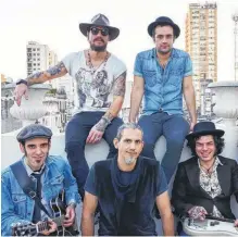  ?? ?? BARRIO VIEJO, la banda liderada por Daniel Osvaldo.