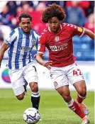  ?? ?? Bristol City’s Han-Noah Massengo on the ball against Huddersfie­ld