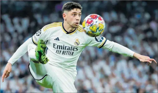  ?? ?? Fede Valverde, en un momento del pasado partido de Liga ante el Alavés, en el que marcó.