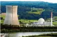  ?? Foto: dpa ?? Schweizer Atomkraft Leibstadt am Hoch rhein an der deutschen Grenze.