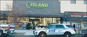  ?? ?? Store where Isaac Klein and his son Alexander, 7, were leaving when a man in a black Ford Mustang shot BB pellets at both of them, cops say.