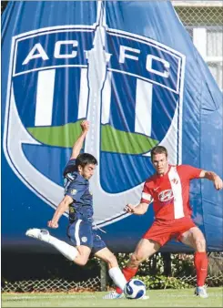  ??  ?? Goal scorer: Emiliano Tade of Auckland City FC has a shot at goal.