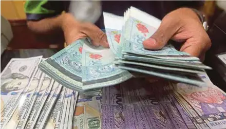  ??  ?? MIDF Research is positive on FTSE Russell’s decision to keep Malaysia in its World Government Bond Index and expects the ringgit to gradually appreciate against the US dollar towards the end of the year.